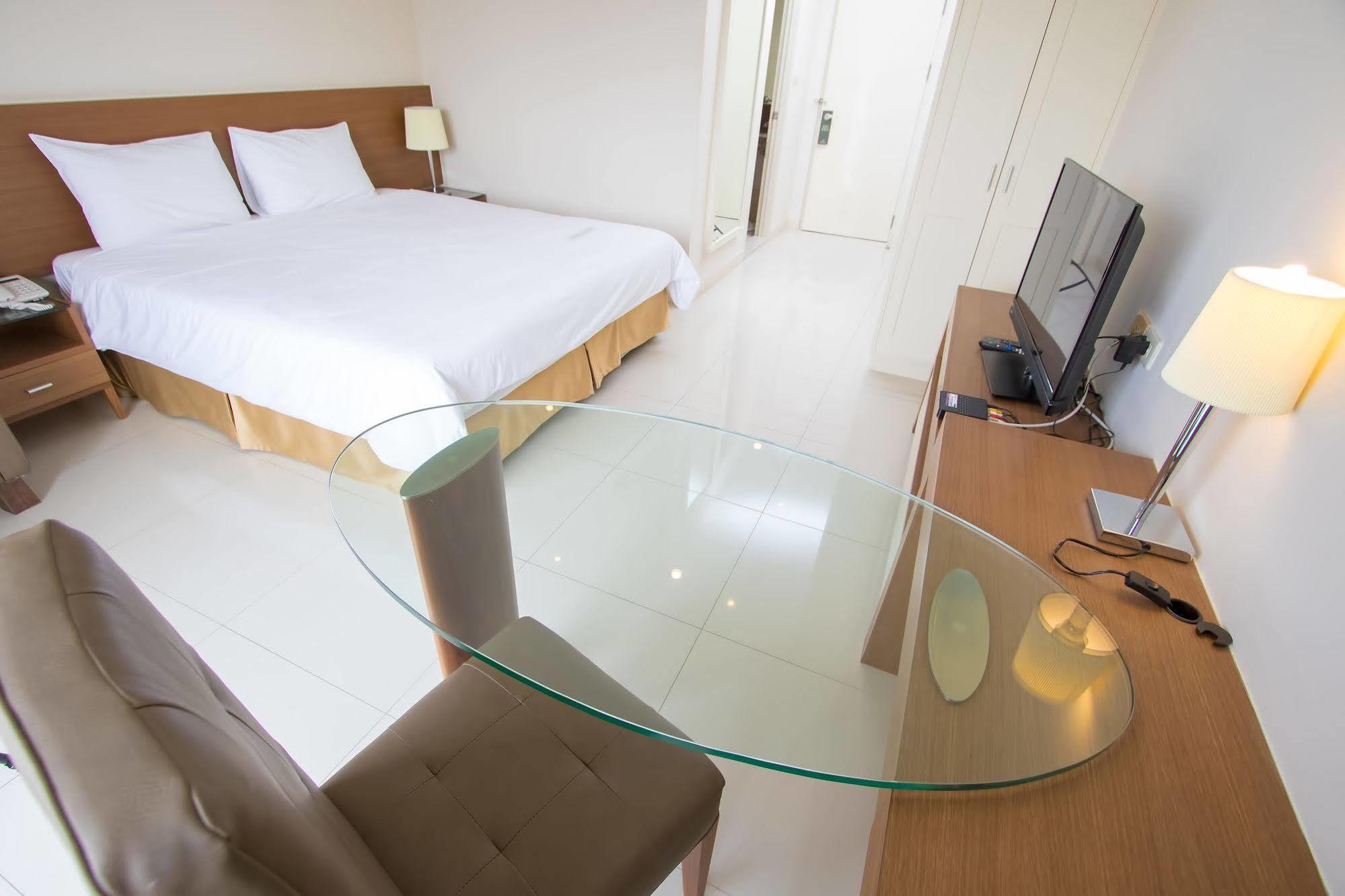 Отель Thomson Hotel Huamark